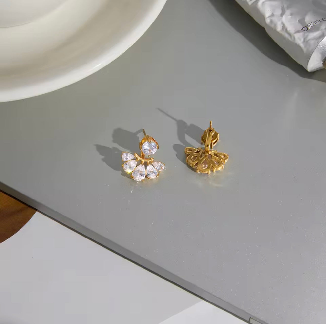 Cascade earrings