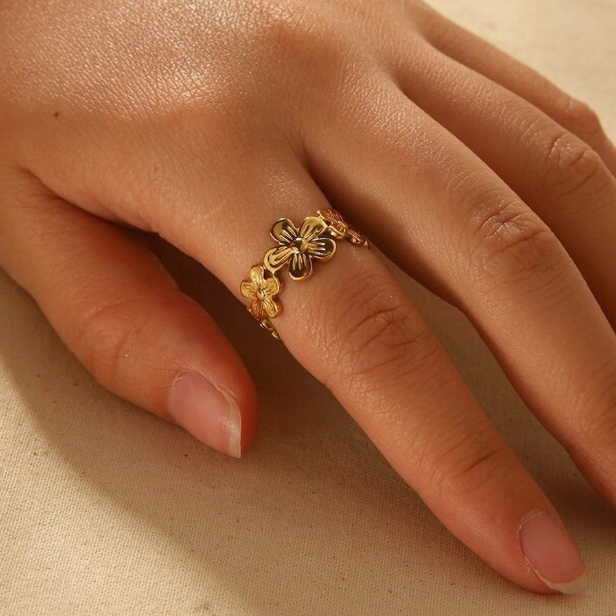 Hana Ring